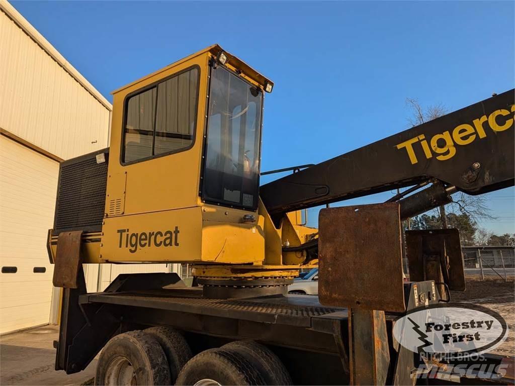 Tigercat 234 Ładowarki typu "knuckleboom"