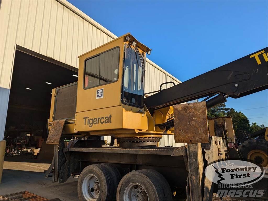 Tigercat 234B Ładowarki typu "knuckleboom"