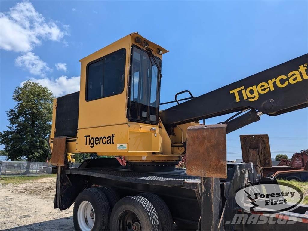 Tigercat 234B Ładowarki typu "knuckleboom"