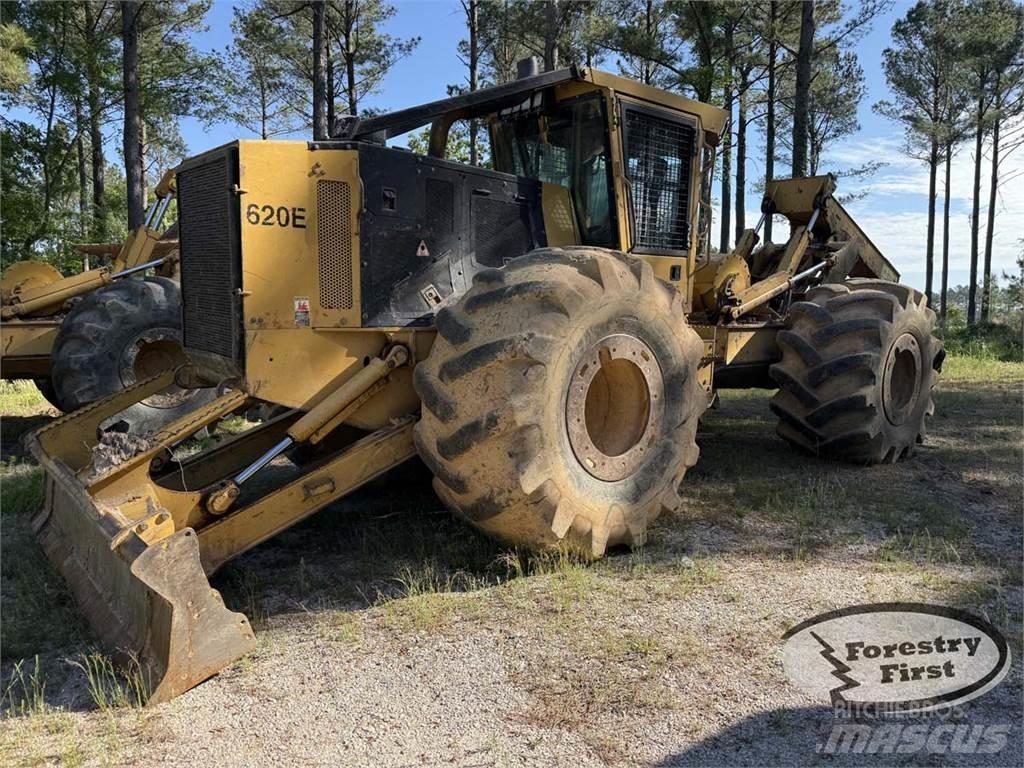 Tigercat 620E Skidery