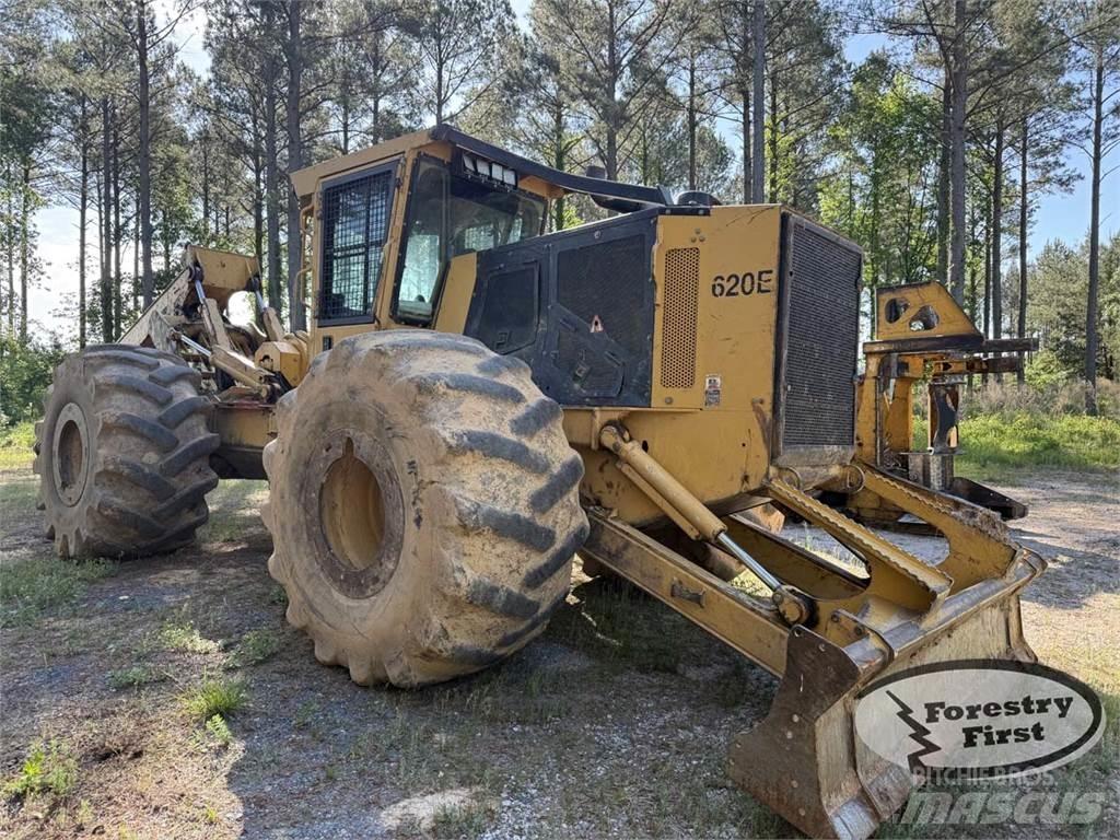 Tigercat 620E Skidery
