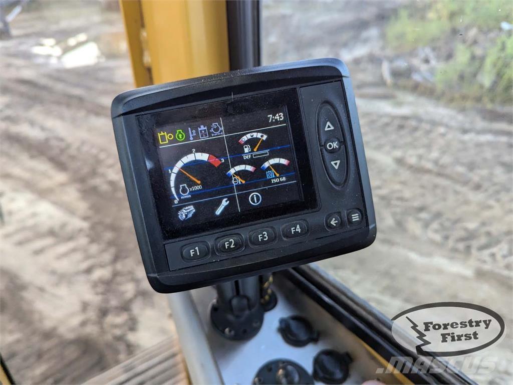 Tigercat T234B Ładowarki typu "knuckleboom"