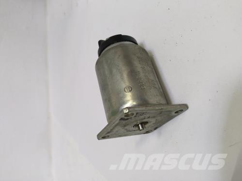 Valmet 840 Inne akcesoria