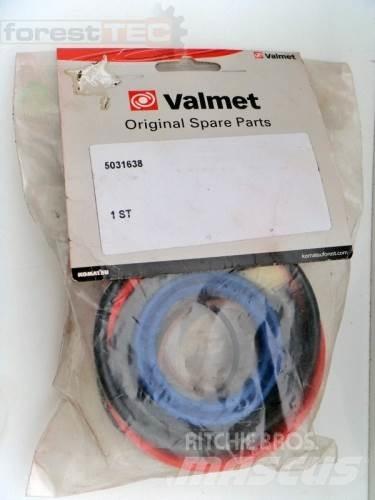 Valmet 890 Inne akcesoria