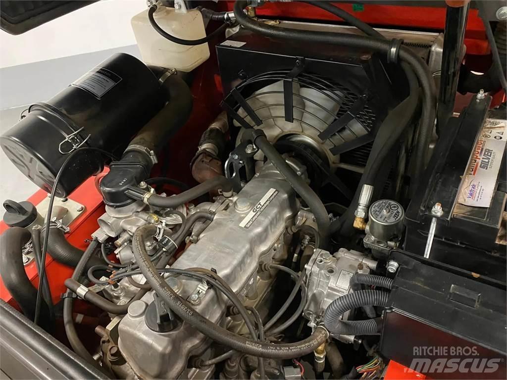 Manitou MI25G Wózki LPG