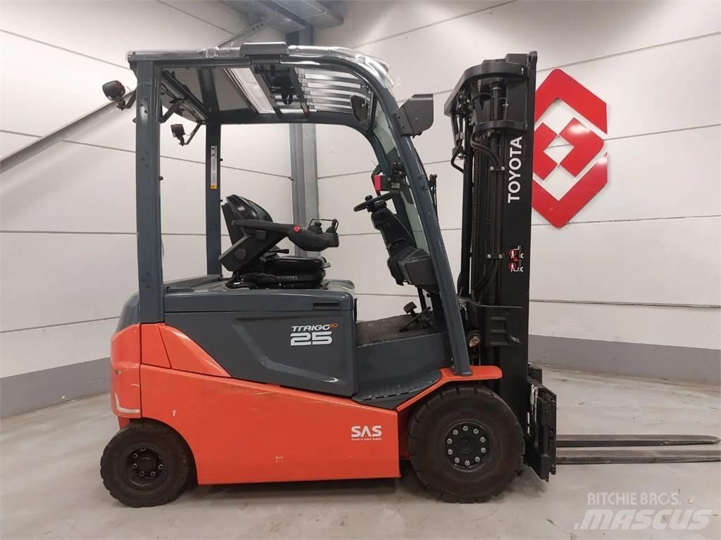 Toyota 8FBMKT25 Wózki elektryczne