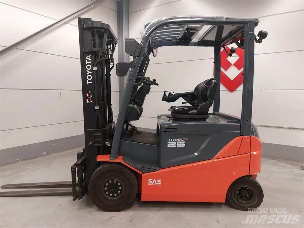 Toyota 8FBMKT25 Wózki elektryczne