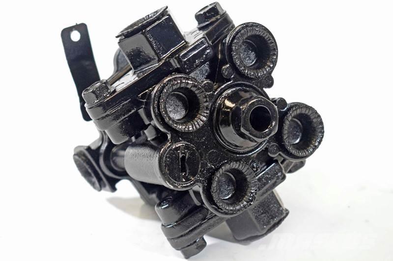  Bendix Transport - Inne