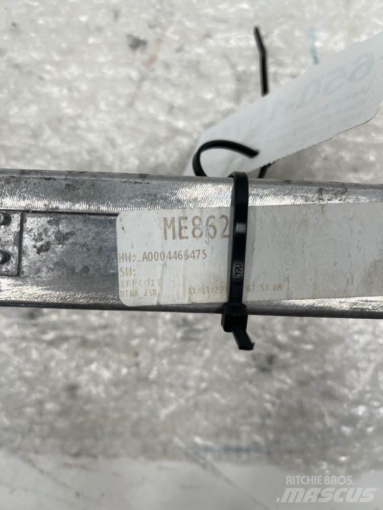 Bosch  Kabiny i wnętrze