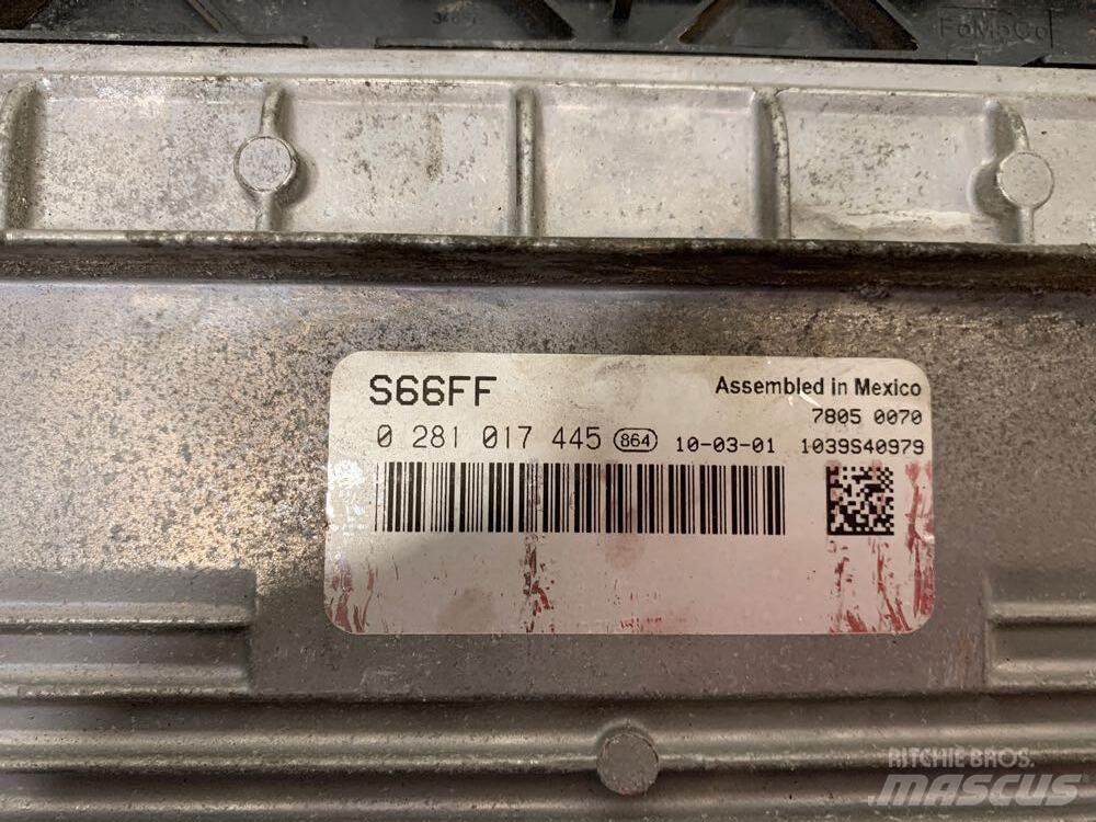 Ford F-550 Kabiny i wnętrze