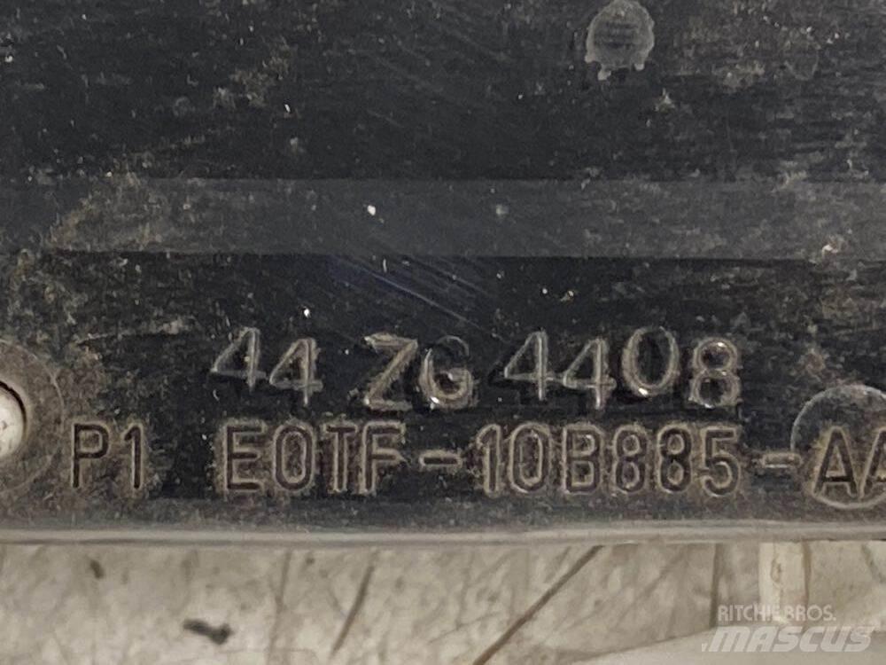 Ford F-800 Transport - Inne
