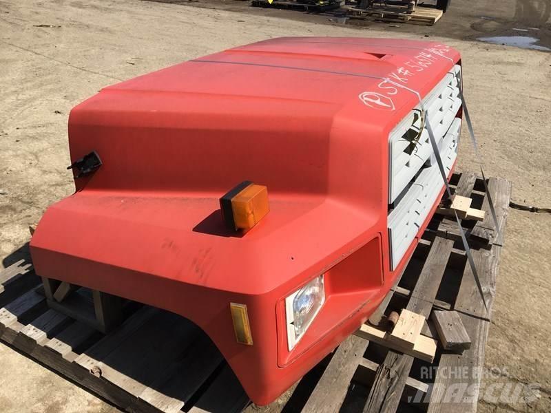 Ford F700 Kabiny i wnętrze