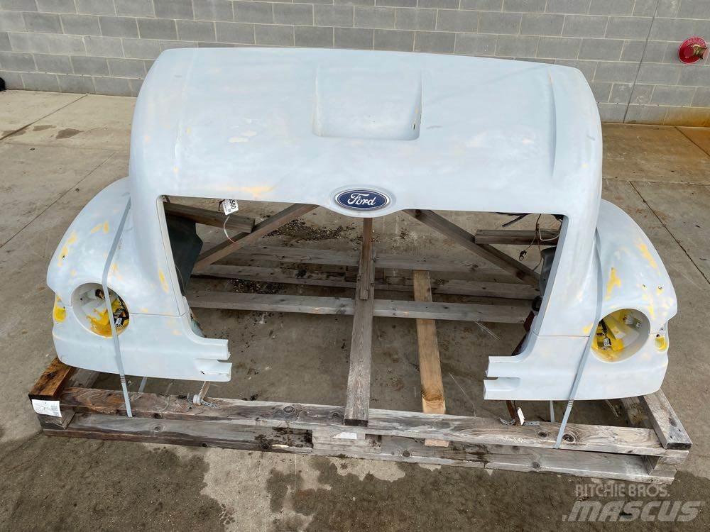Ford L8501 Kabiny i wnętrze