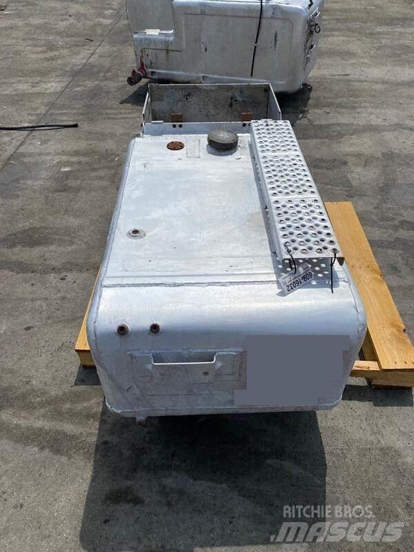 Ford L9000 Transport - Inne