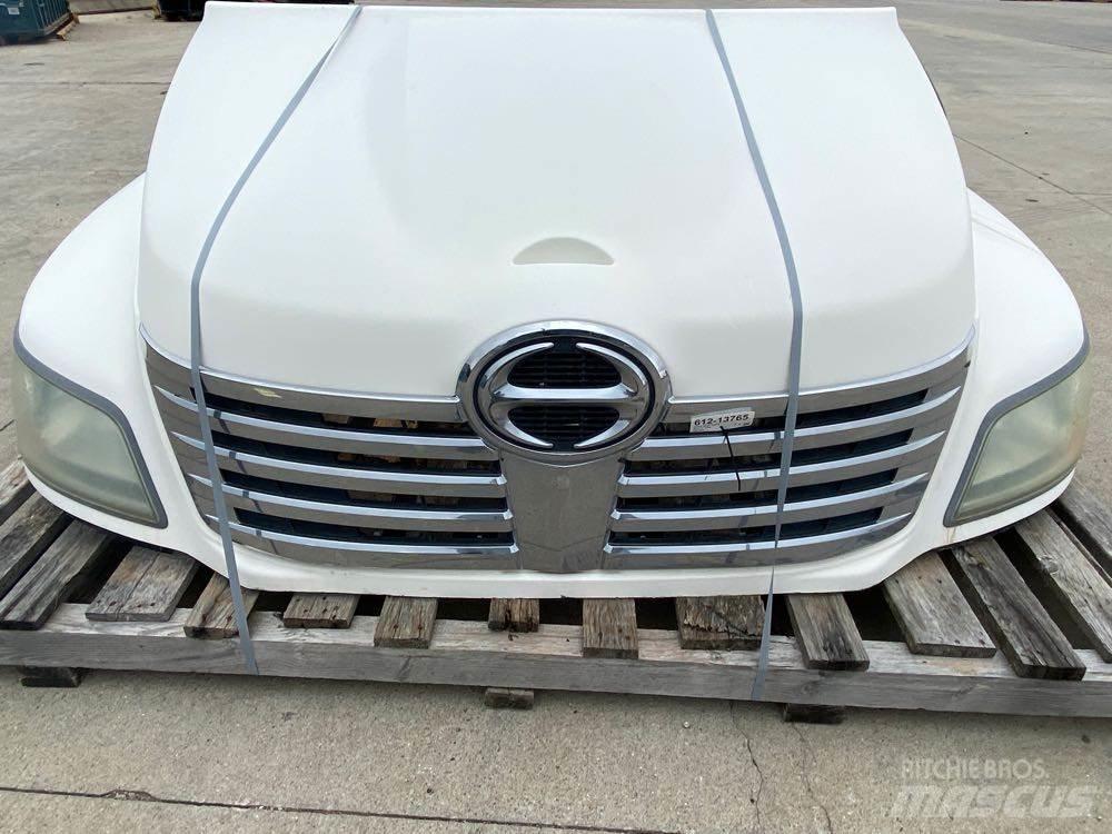 Hino 268 Kabiny i wnętrze