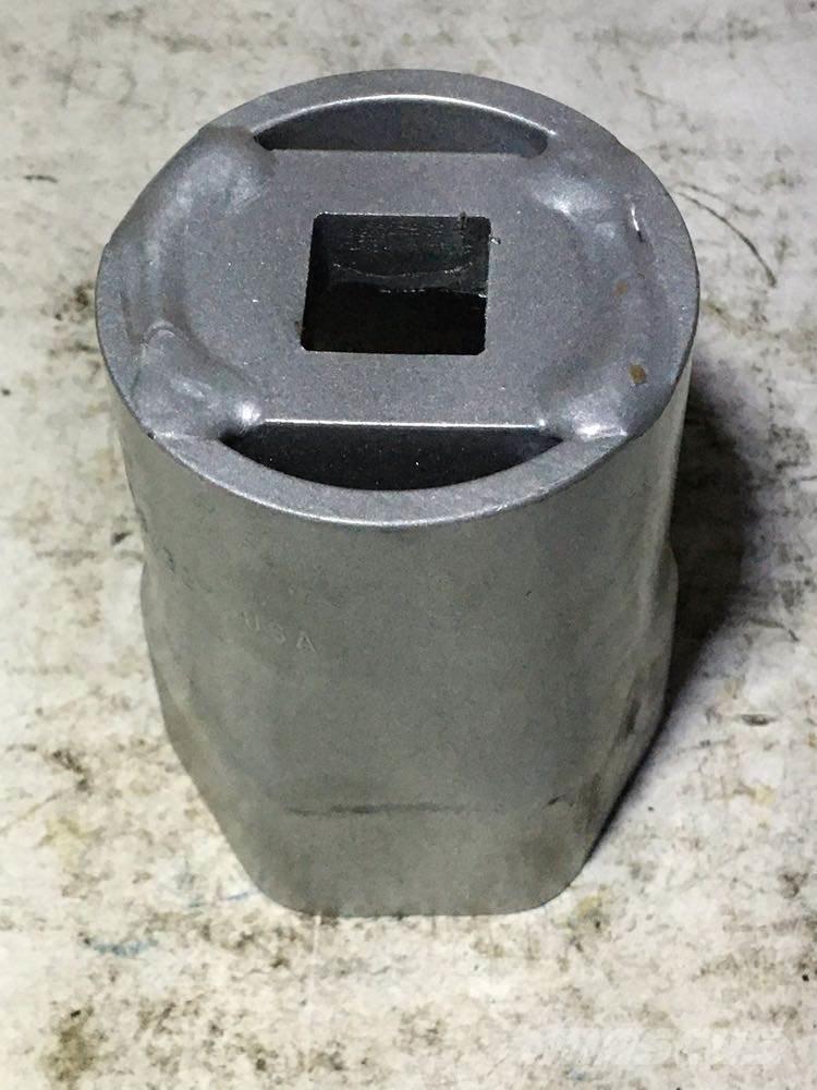  Leland Mosty, wały i osie