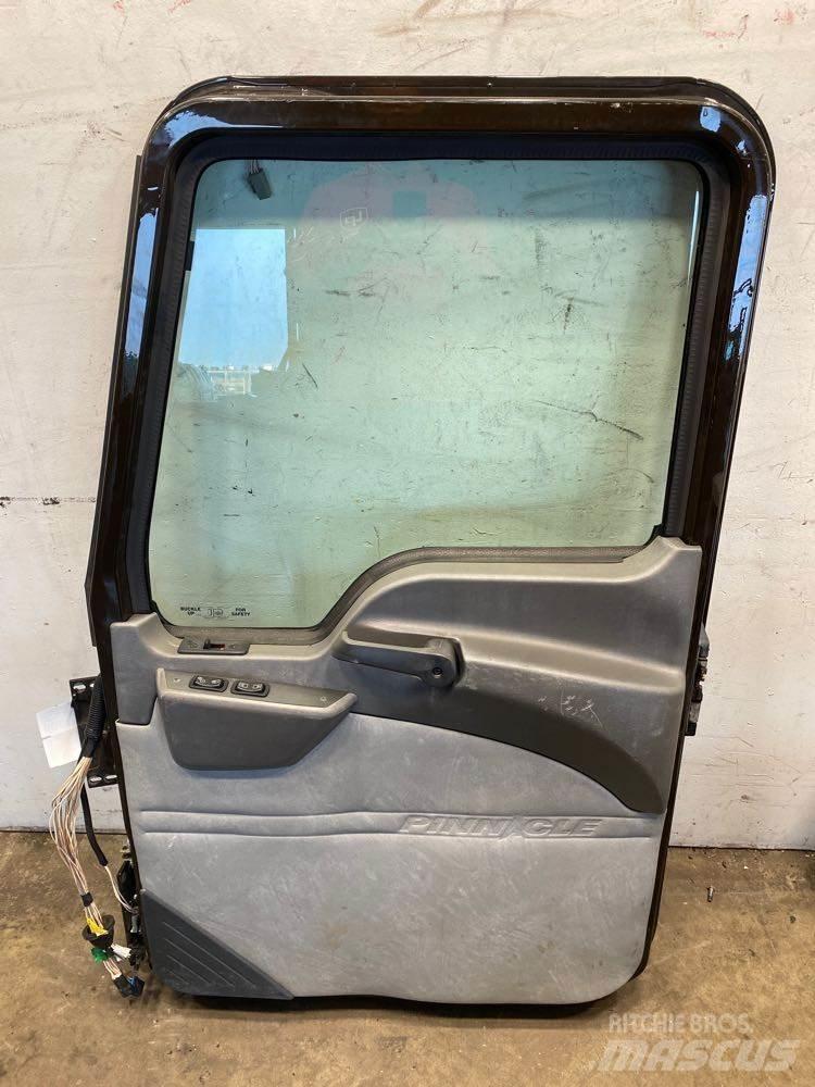 Mack CXU Transport - Inne