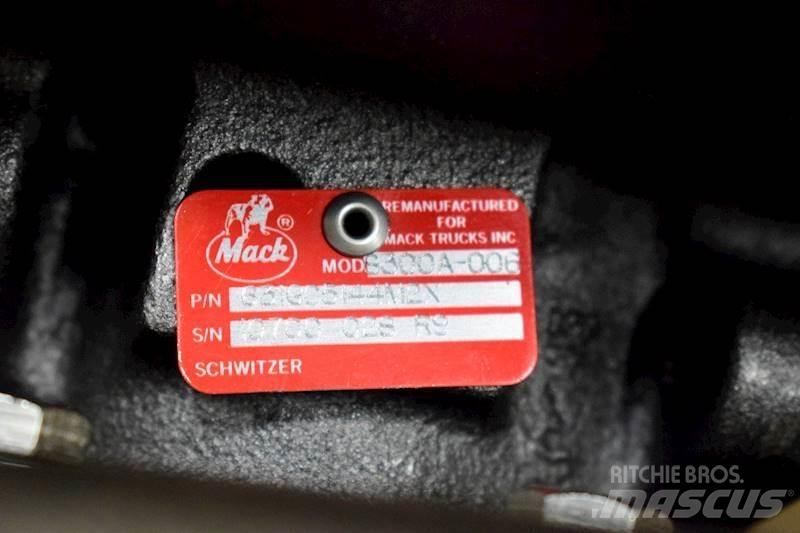 Mack EM7 Transport - Inne