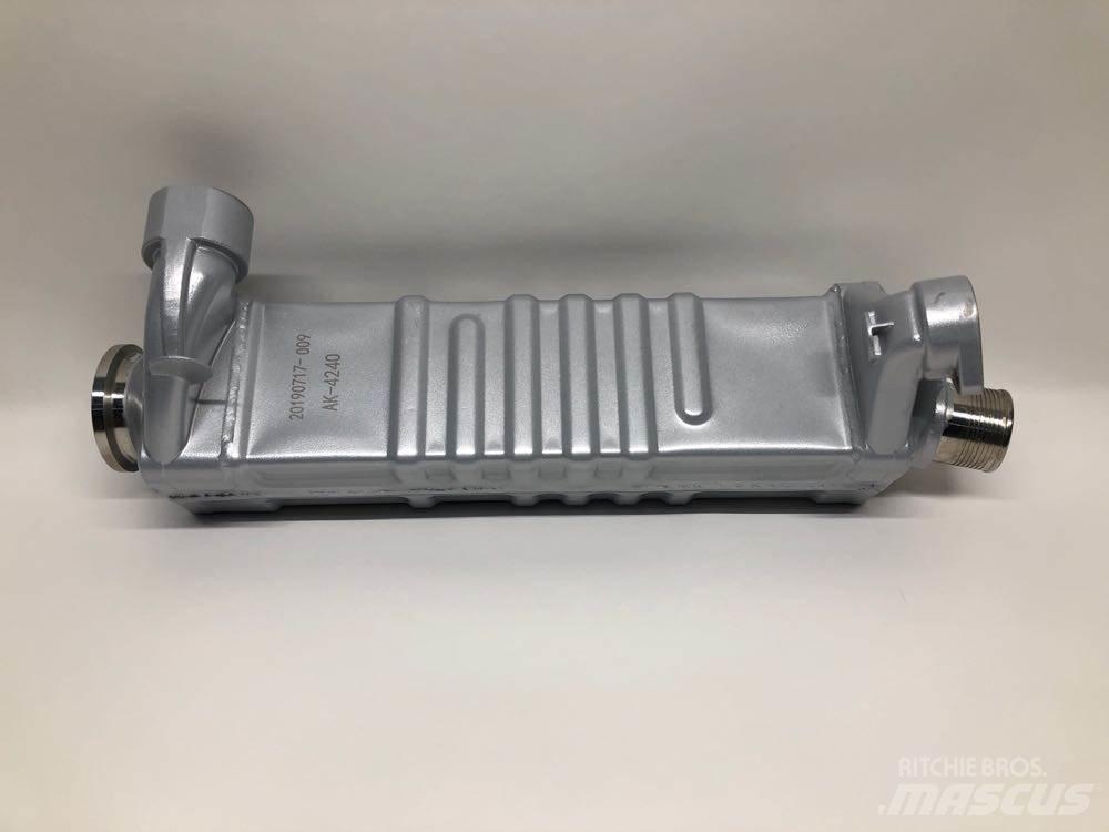 Mack MP7 Transport - Inne
