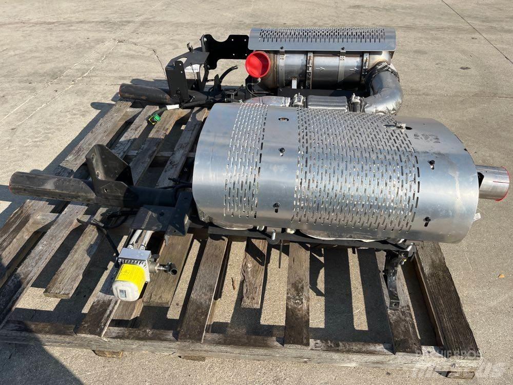 Mack MP7 Transport - Inne