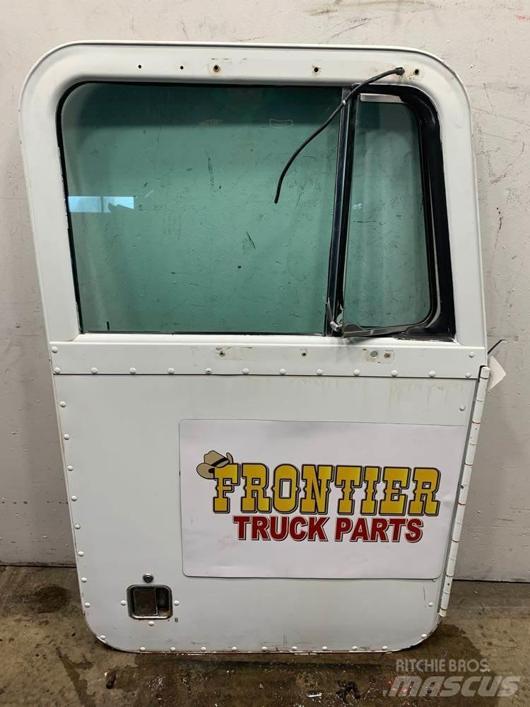 Peterbilt  Transport - Inne