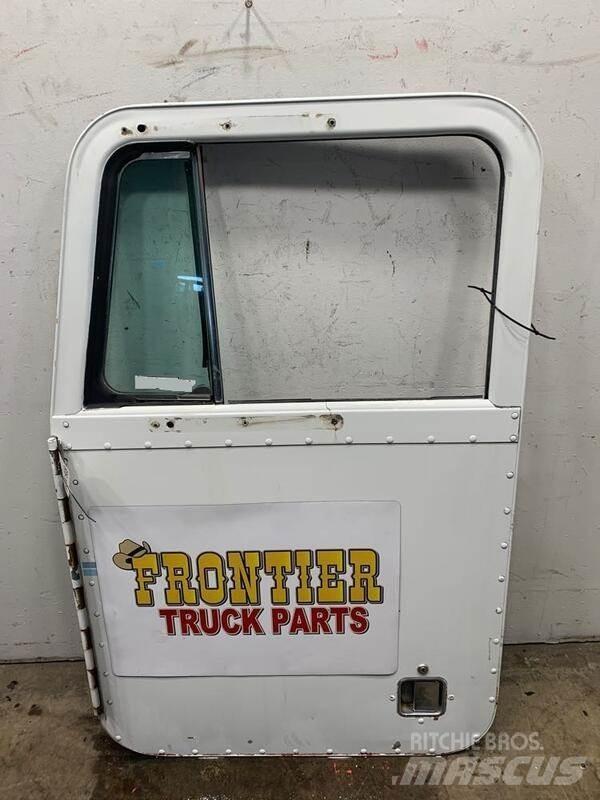 Peterbilt  Transport - Inne