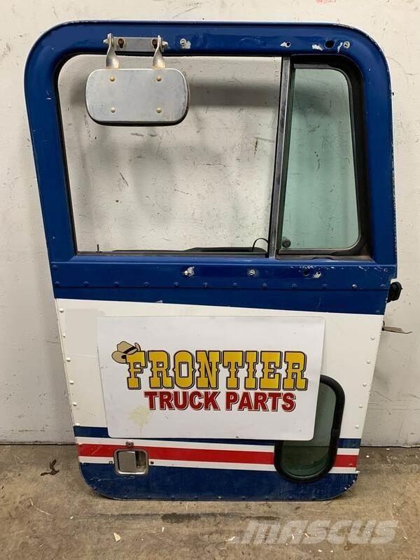 Peterbilt  Transport - Inne