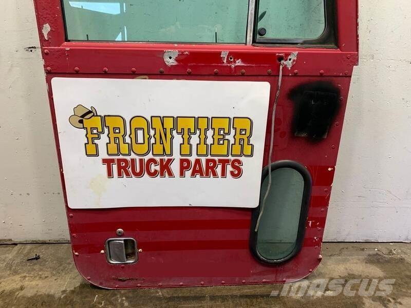Peterbilt  Transport - Inne