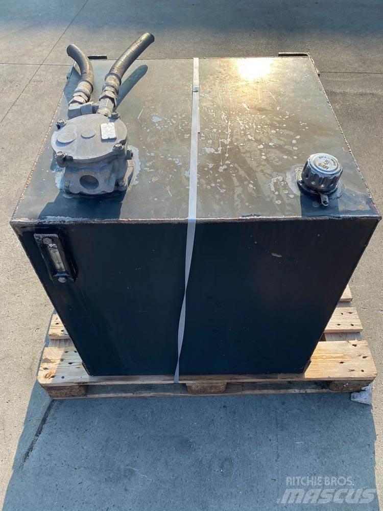 Universal  Hydraulika