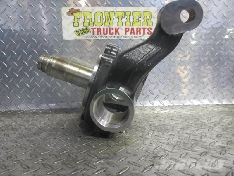  Volvo/Mack Transport - Inne