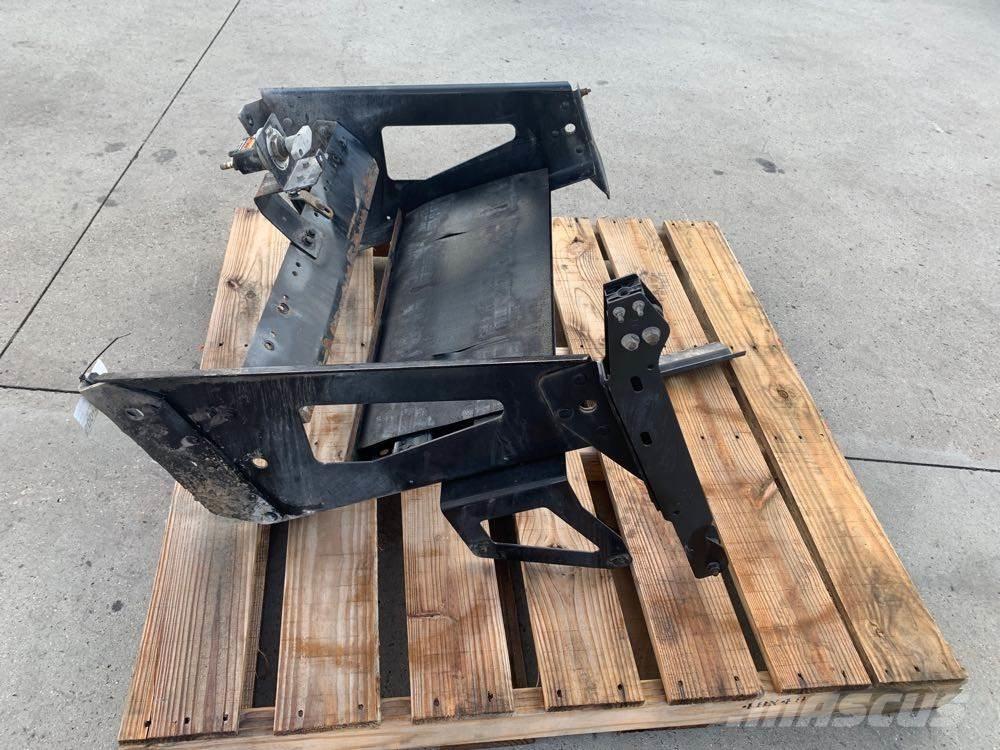 Volvo VNL Transport - Inne