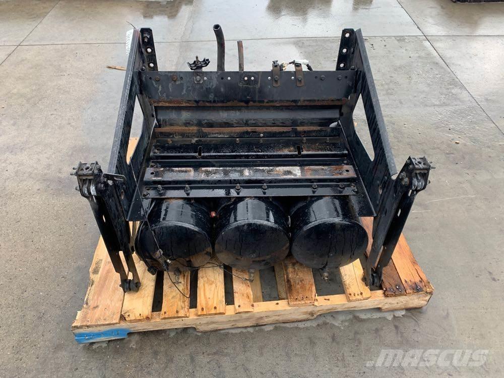 Volvo VNL Transport - Inne