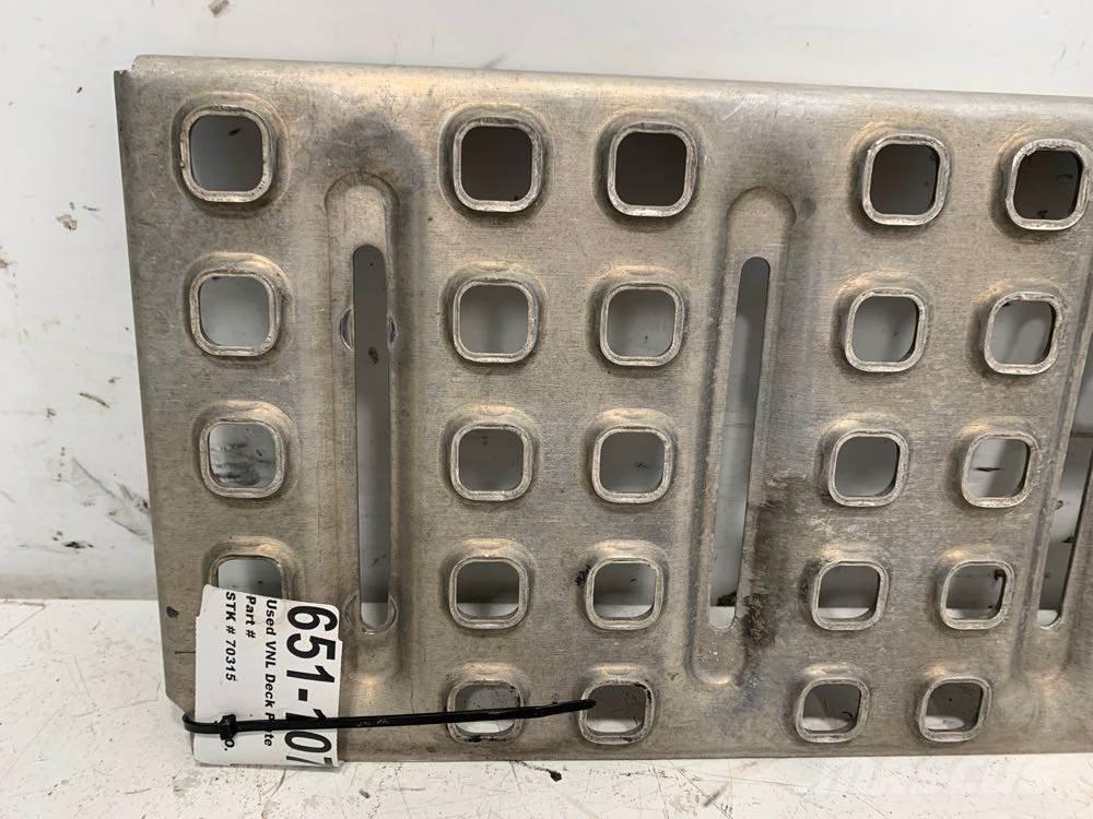 Volvo VNL Transport - Inne