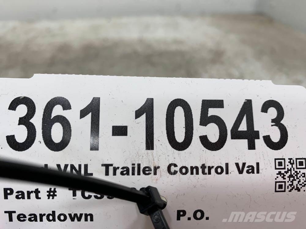 Volvo VNL Transport - Inne