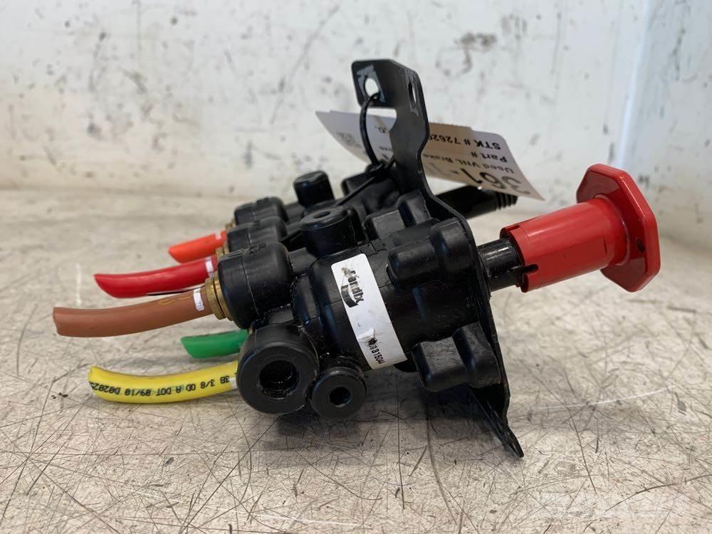 Volvo VNL Transport - Inne