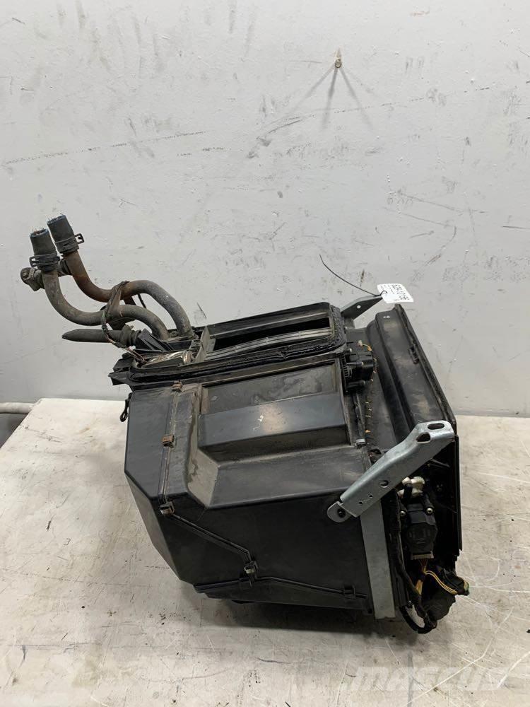 Volvo VNL Transport - Inne