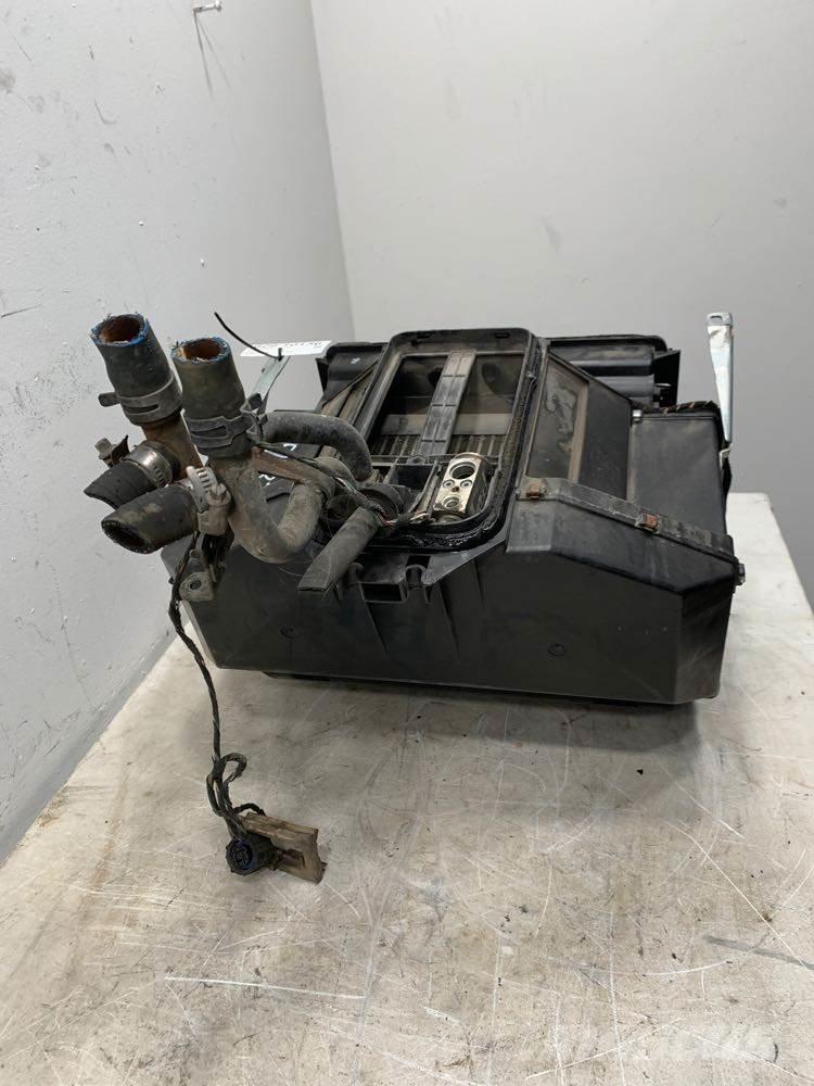 Volvo VNL Transport - Inne