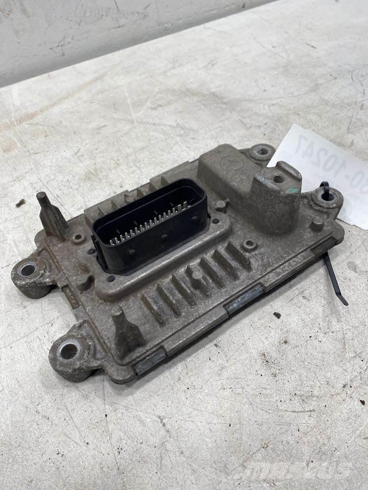 Volvo VNL Transport - Inne