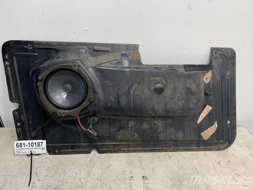 Volvo VNL Transport - Inne