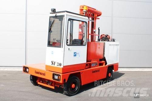 Fantuzzi SF 30 Wózki widłowe boczne