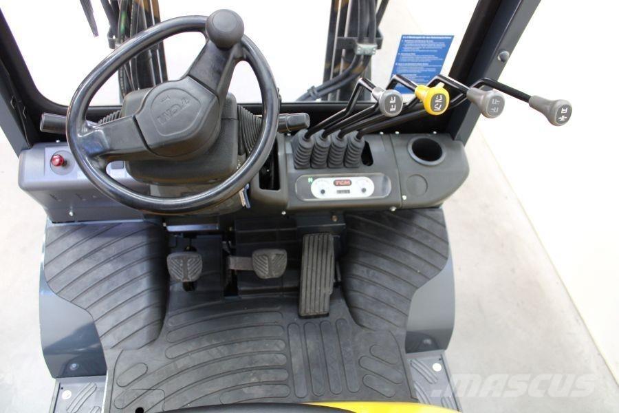 TCM FD 25 T 3 Wózki Diesla