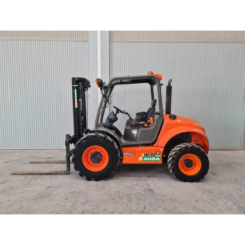 Ausa C250H Wózki widłowe terenowe
