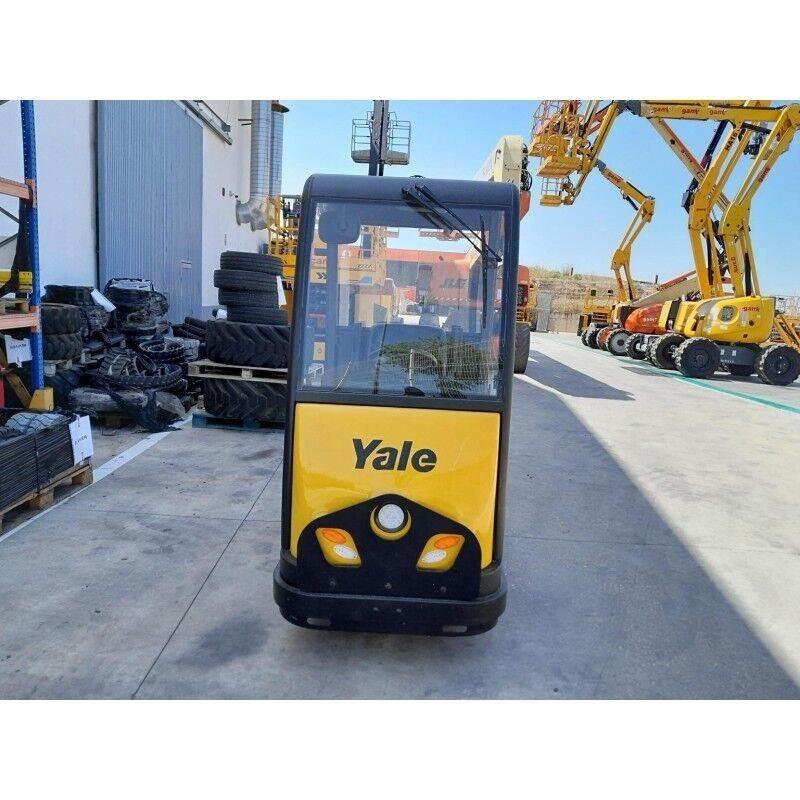 Hyster MT70 Wózki widłowe samochodowe ciągnące