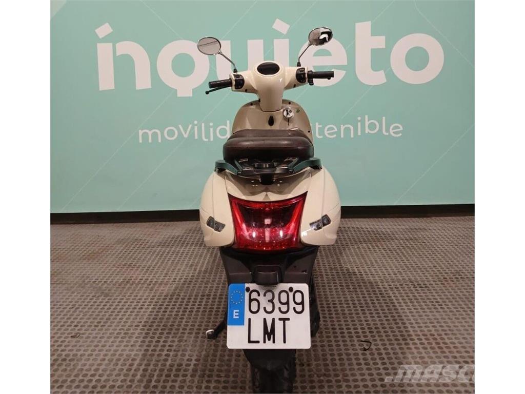  Urban D6 Pojazdy terenowe