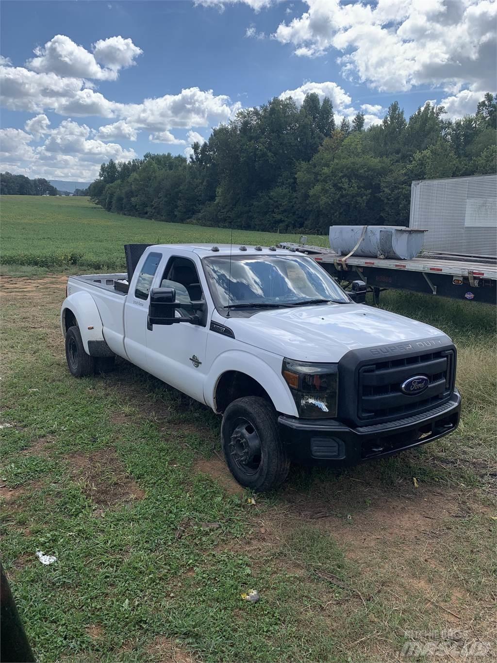 Ford F350 Inne