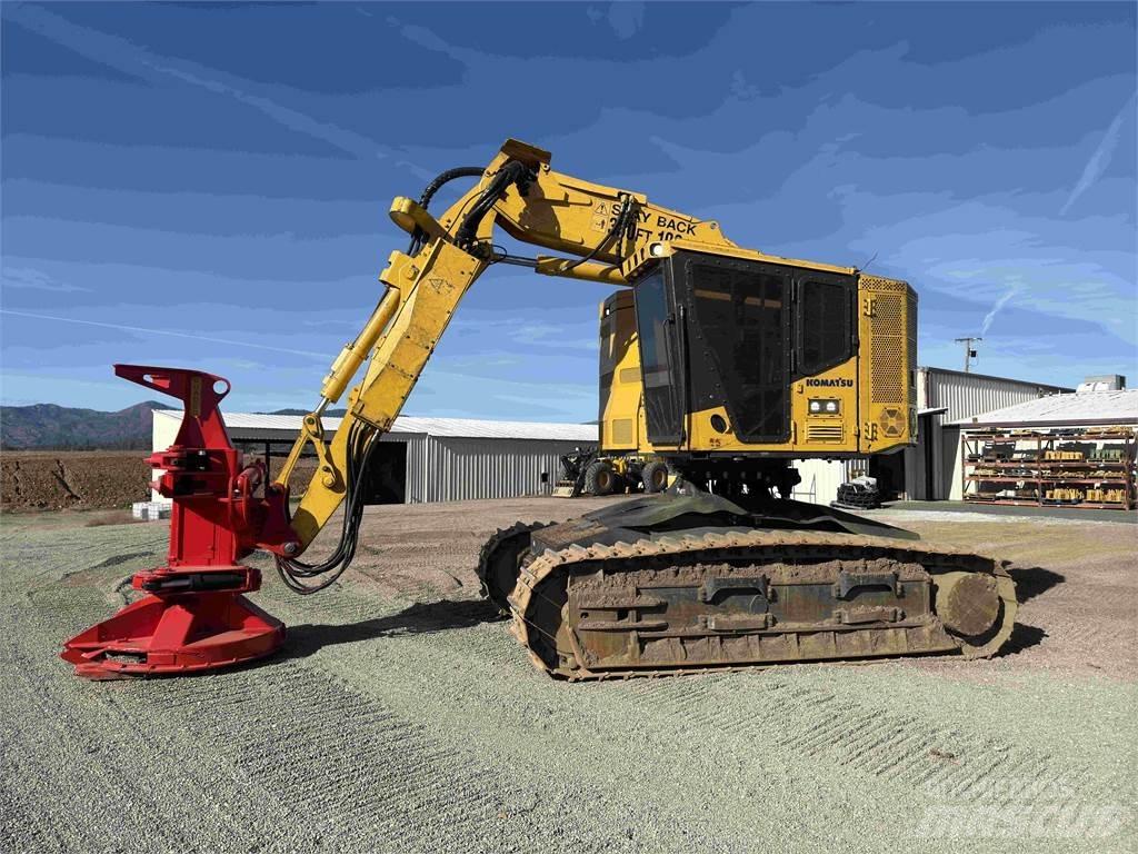 Komatsu XT445L-5 Harwestery gąsienicowe