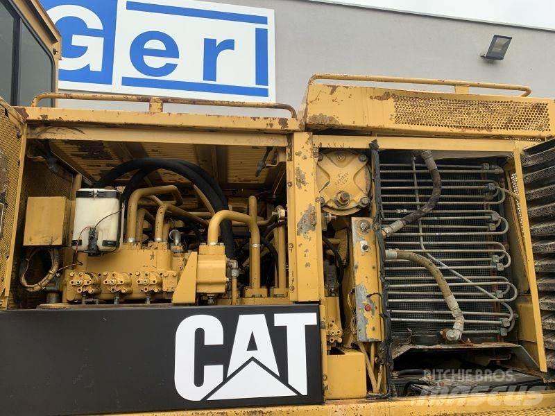 CAT 231 D Koparki gąsienicowe