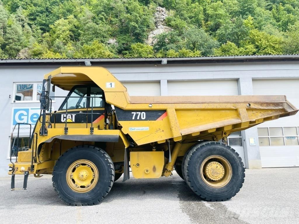 CAT 770 Wozidła przegubowe