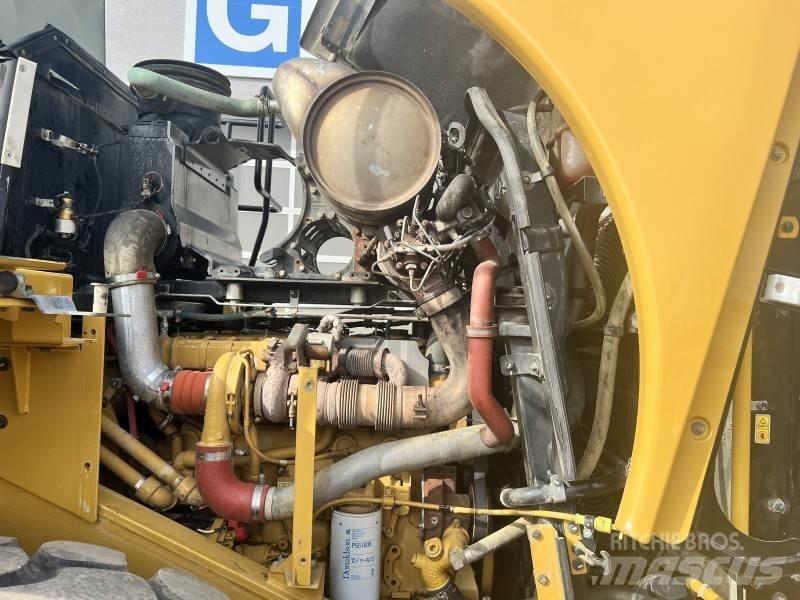 CAT 966 K Ładowarki kołowe