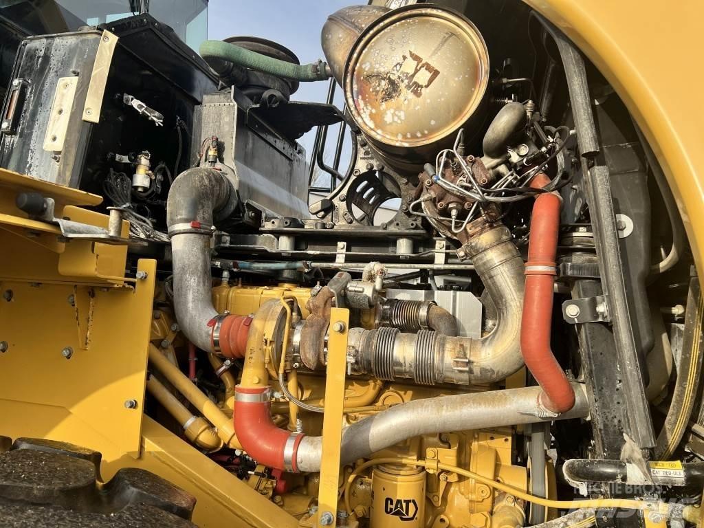 CAT 972 K Ładowarki kołowe
